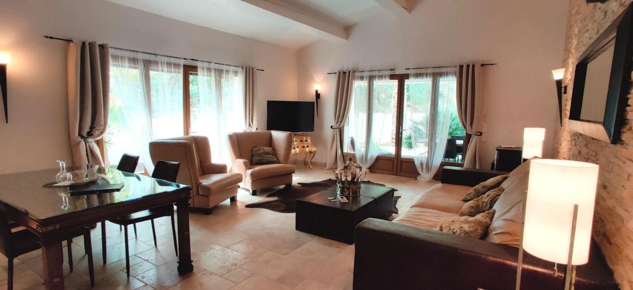 Maison Prestige Saint Tropez By Roberto Geissini Grimaud Dış mekan fotoğraf