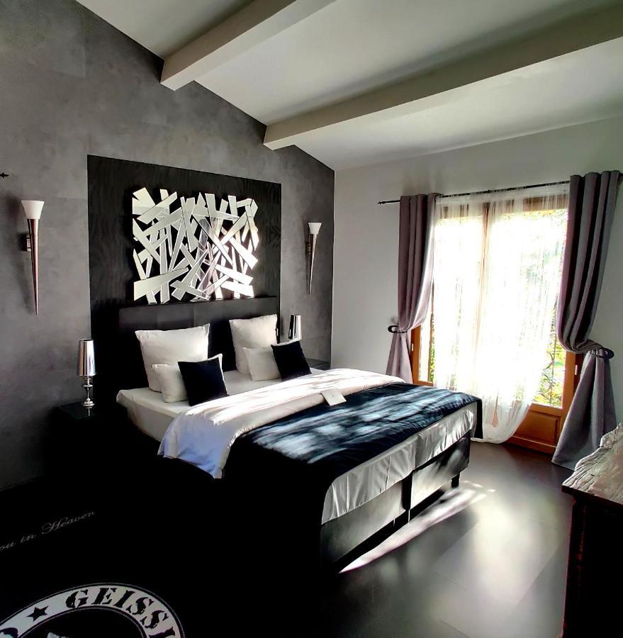Maison Prestige Saint Tropez By Roberto Geissini Grimaud Dış mekan fotoğraf